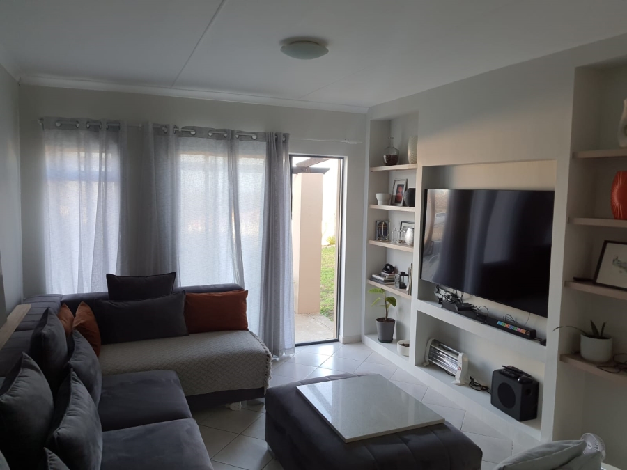 2 Bedroom Property for Sale in Kidds Beach Eastern Cape